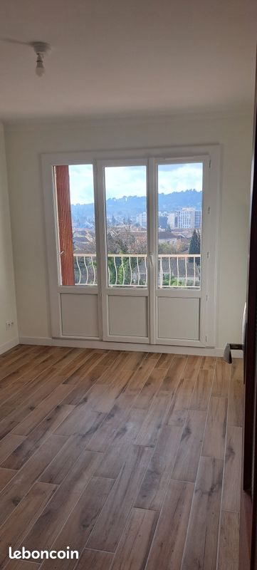 Appartement à louer, 55m², Toulon