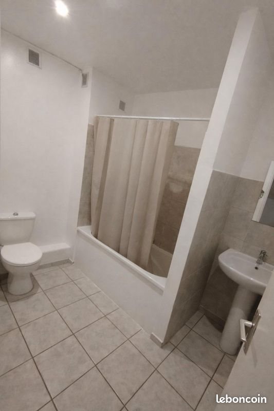 Appartement à louer, 75m², Ille-sur-Têt