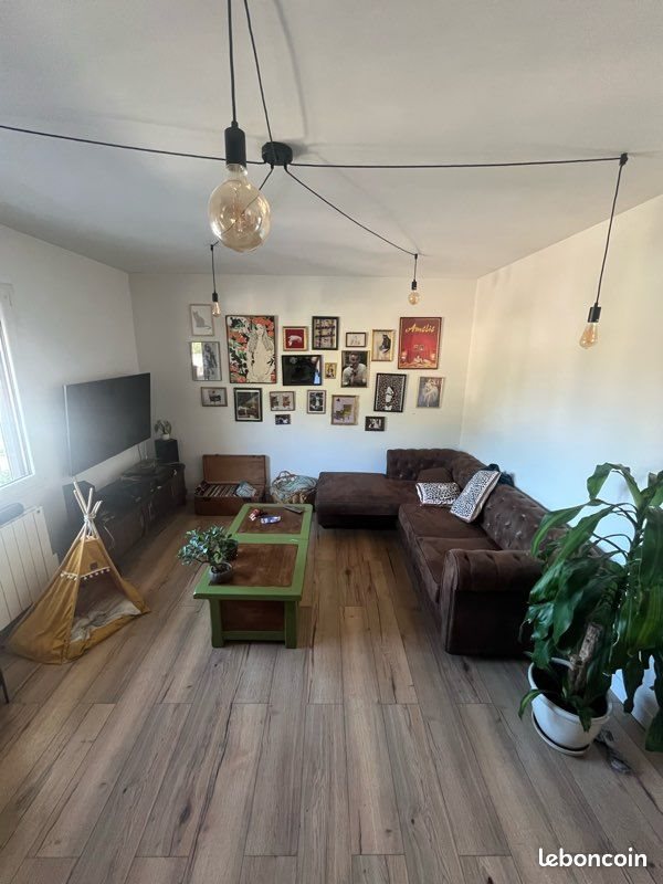 Appartement à louer, 80m², Ville-la-Grand