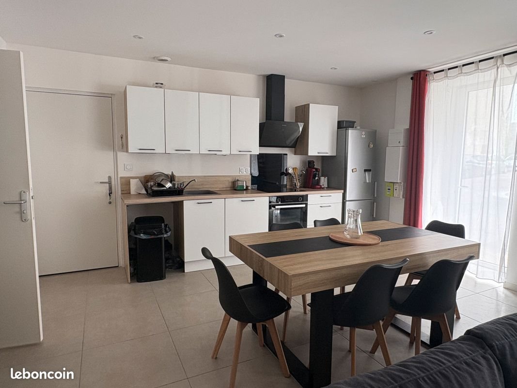 Appartement à louer, 51m², Pont-l'Abbé