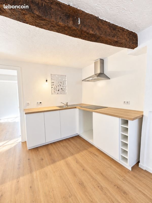 Appartement à louer, 42m², Vence