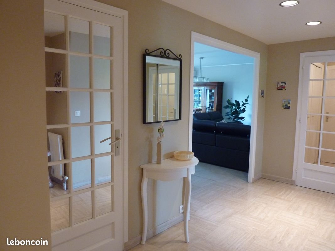 Appartement à louer, 95m², Barberaz