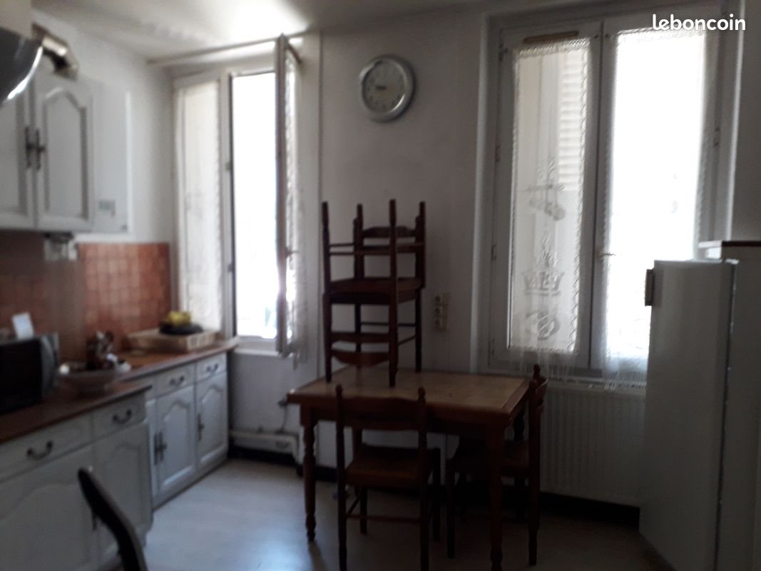 Appartement à louer, 35m², Saint-Étienne