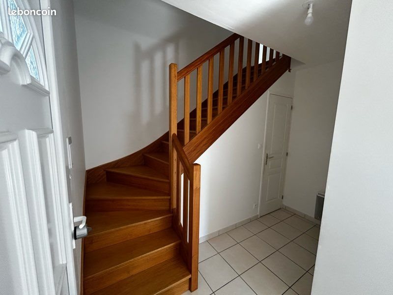 Maison à louer, 97m², Milizac