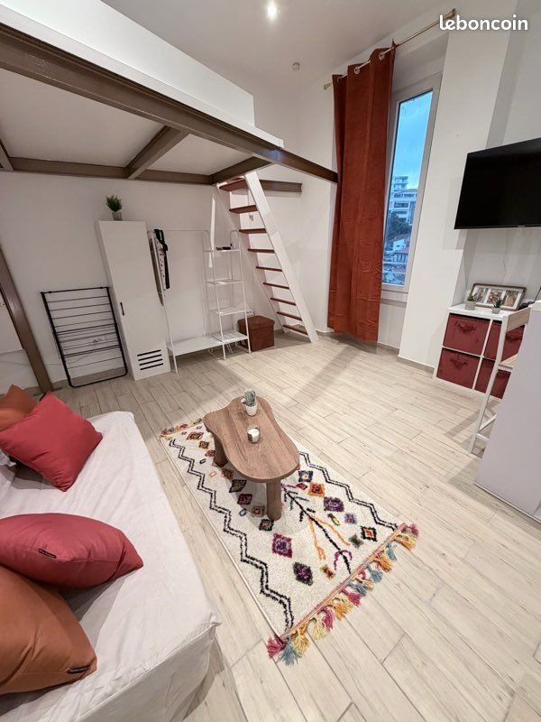 Appartement à louer, 21m², Cannes