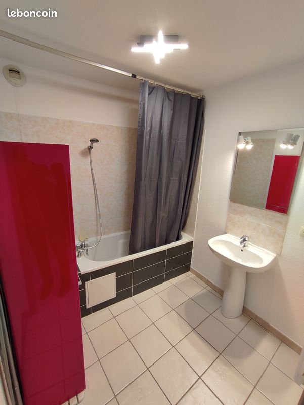 Appartement à louer, 55m², Besse-sur-Issole