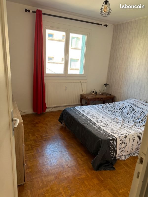 Appartement à louer, 92m², Laragne-Montéglin