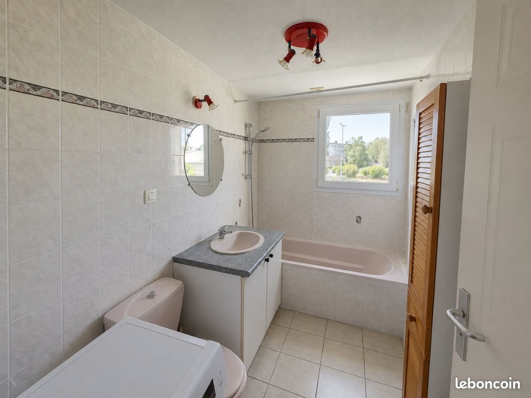 Appartement à louer, 29m², Dole