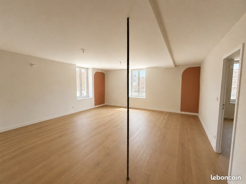 Appartement à louer, 54m², Couchey