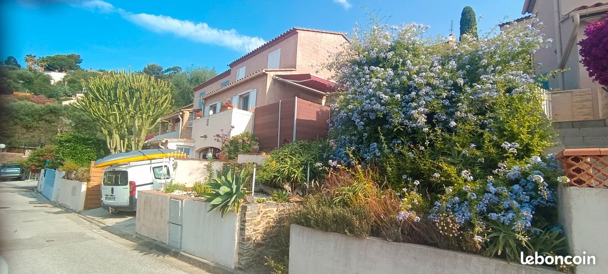 Maison à louer, 25m², Bormes-les-Mimosas