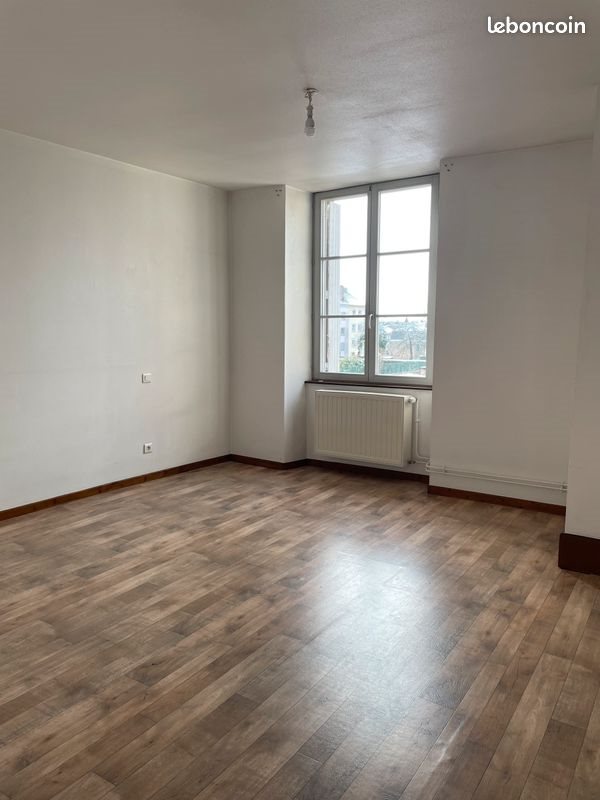 Appartement à louer, 90m², Luxeuil-les-Bains