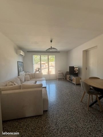 Appartement à louer, 60m², Salernes