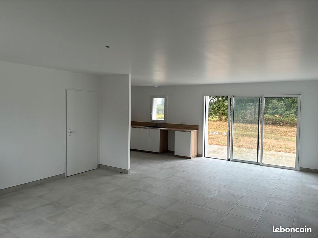 Maison à louer, 92m², Mouilleron-le-Captif