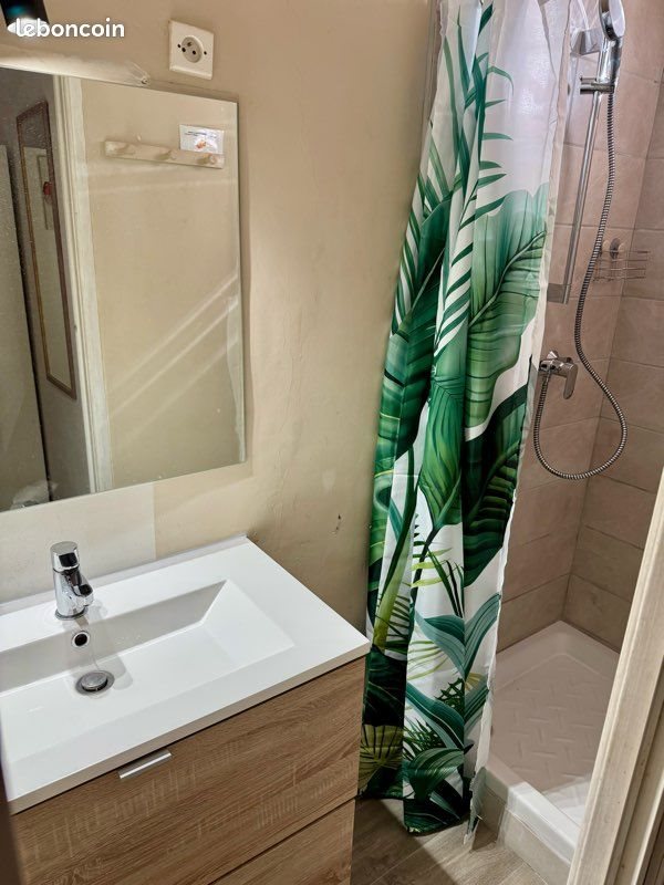 Appartement à louer, 25m², Pertuis