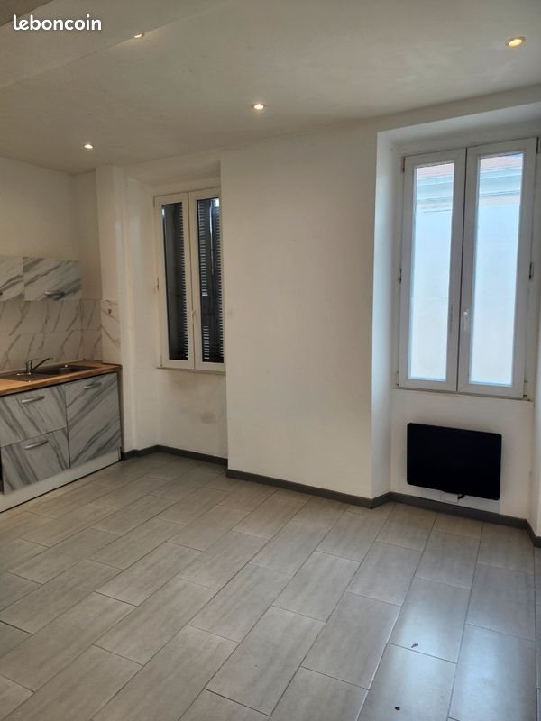 Appartement à louer, 53m², Toulon