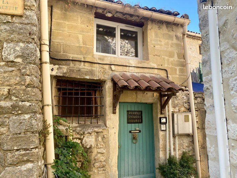 Appartement à louer, 45m², Arpaillargues-et-Aureillac