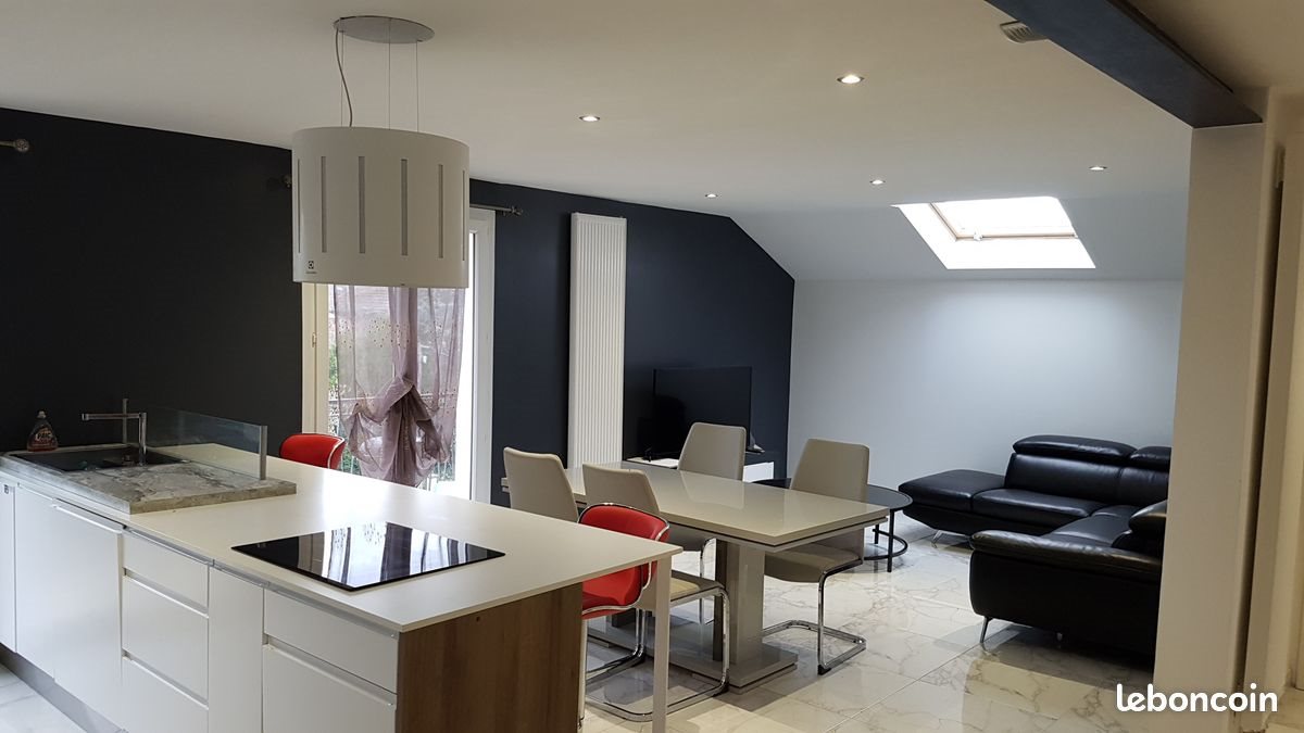 Appartement à louer, 110m², Poisy