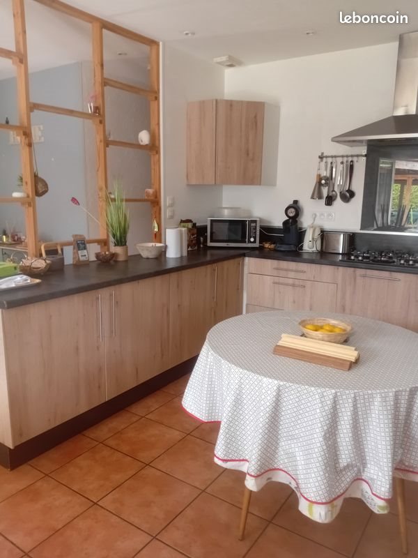 Maison à louer, 90m², Aoste