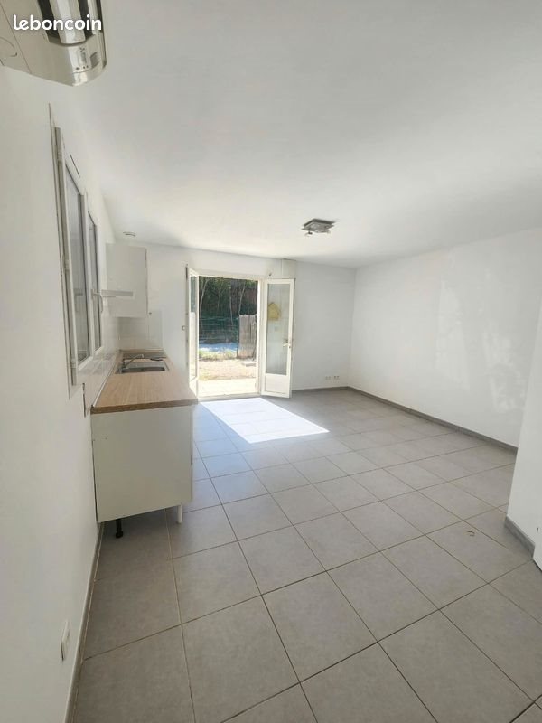 Appartement à louer, 33m², Berre-l'Étang