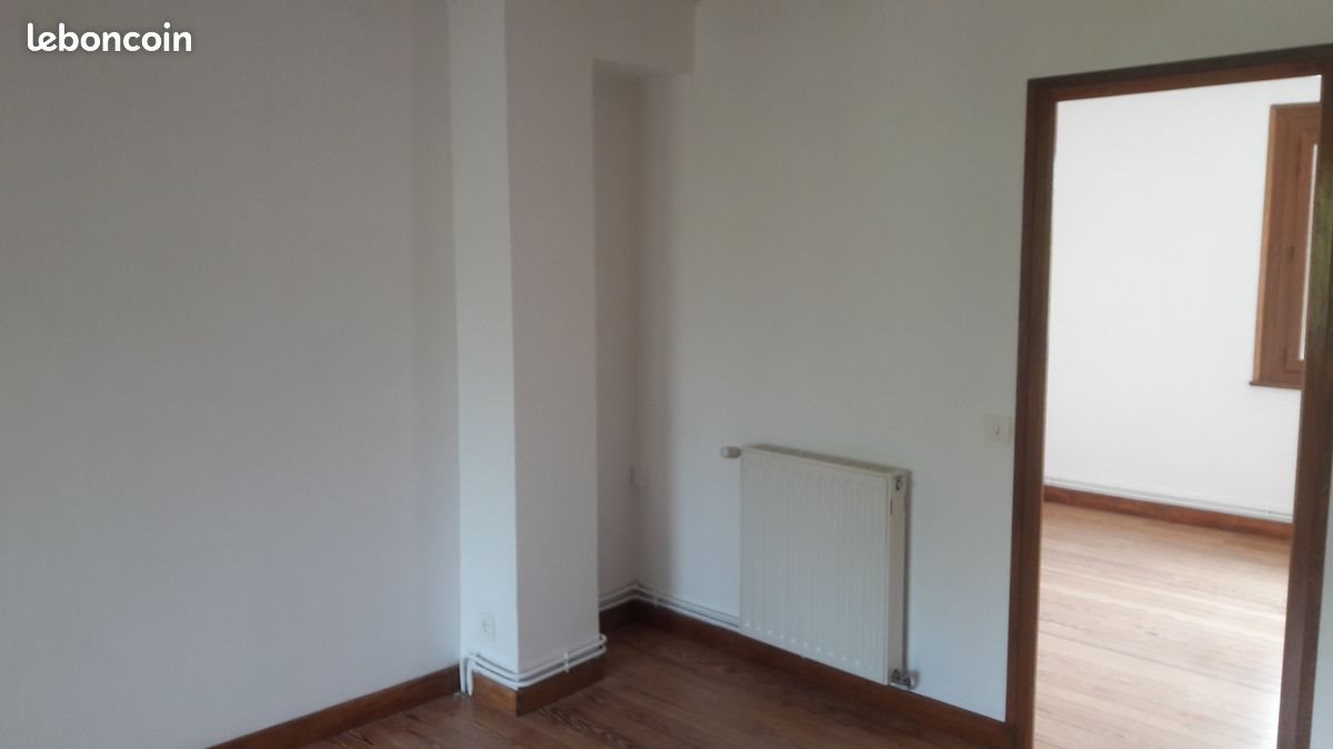 Appartement à louer, 70m², Genilac