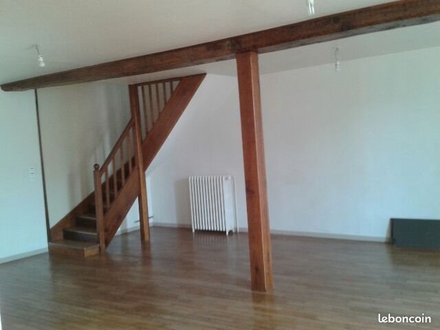 Appartement à louer, 90m², Seignelay