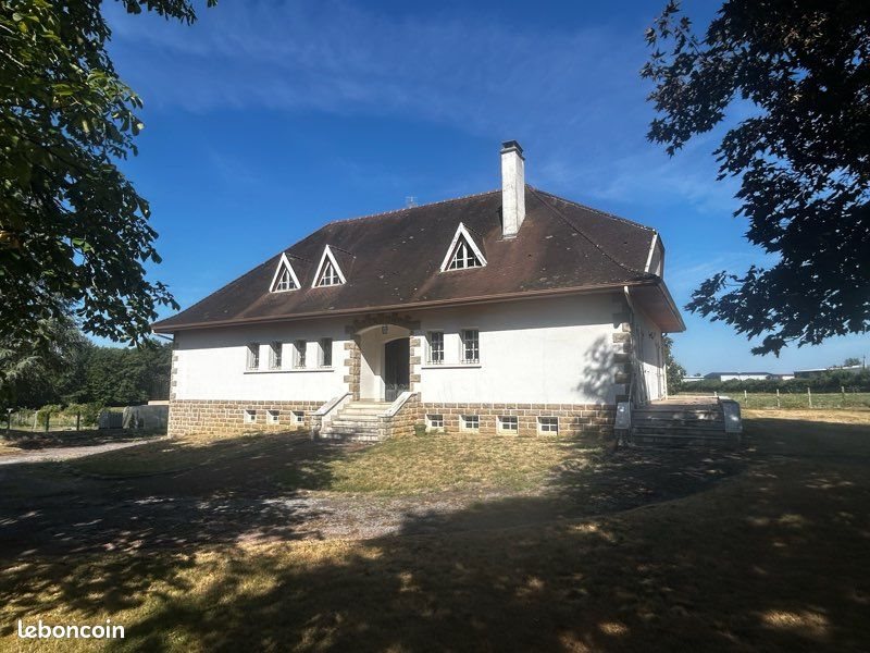 Maison à vendre, 229m², Saint-Just-le-Martel