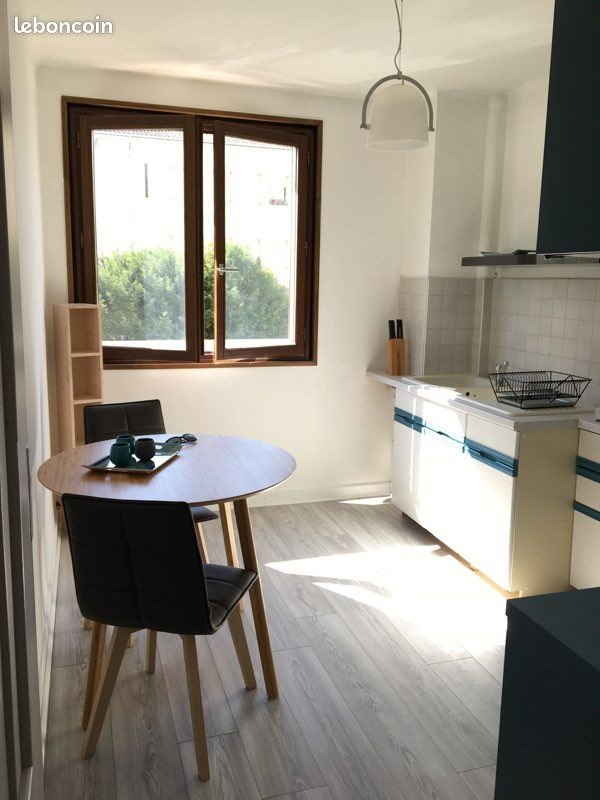 Appartement à louer, 56m², Annecy