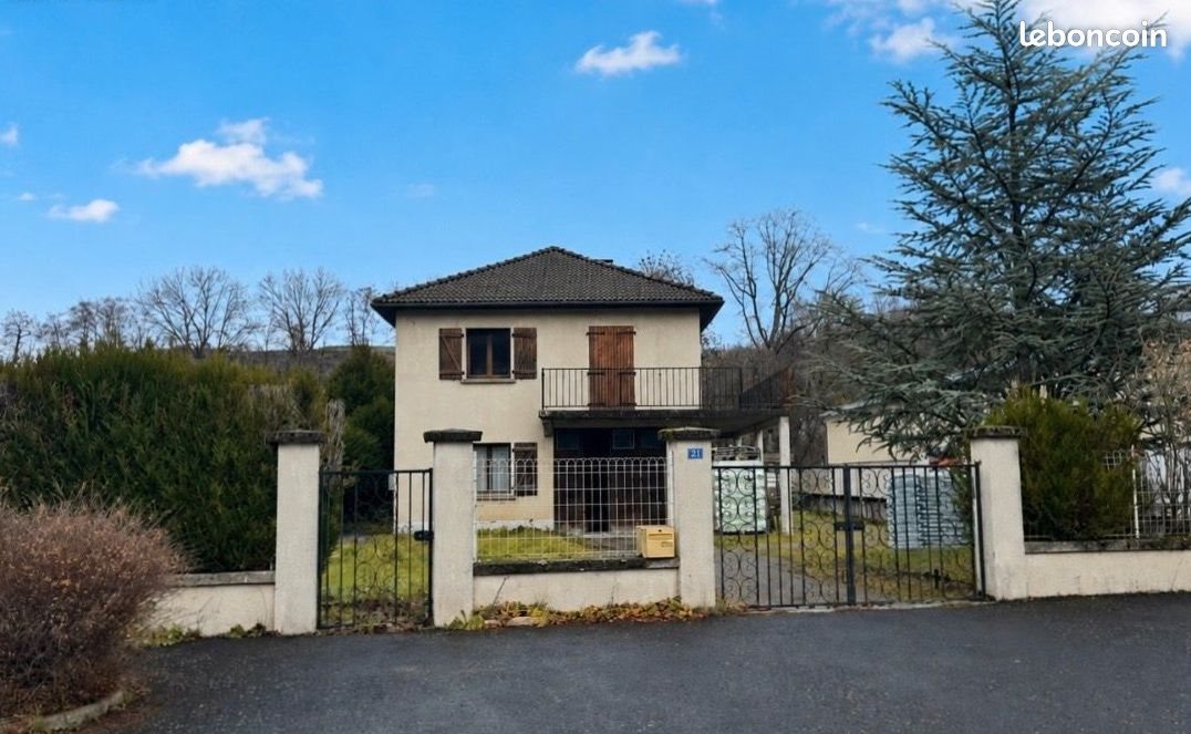 Maison à vendre, 220m², Riom-ès-Montagnes