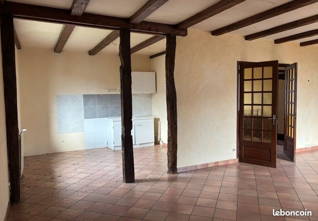 Maison à vendre, 220m², Riom-ès-Montagnes