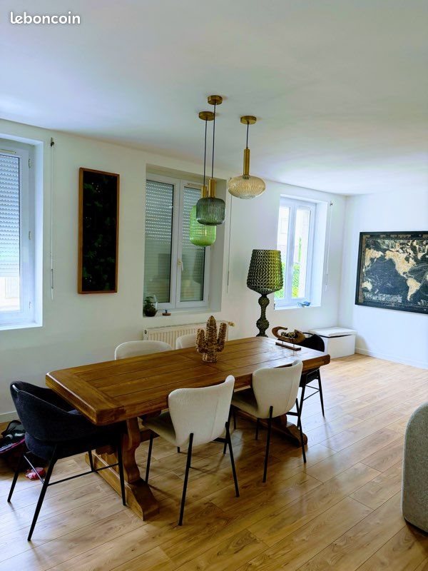 Appartement à vendre, 185m², Saint-Genest-Lerpt
