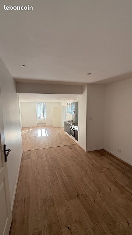 Appartement à louer, 50m², Guîtres