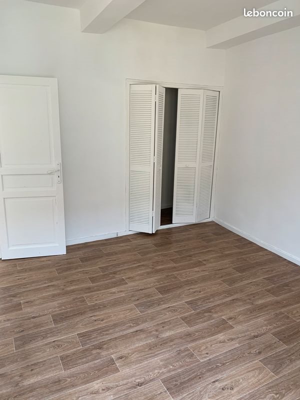 Appartement à vendre, 47m², Aubenas