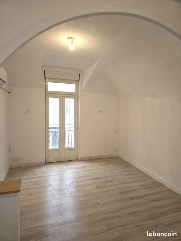 Appartement à louer, 30m², Saint-Ambroix