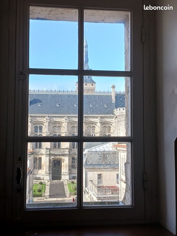 Appartement à louer, 115m², Angoulême