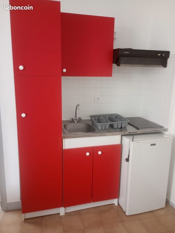 Appartement à louer, 15m², Aubenas