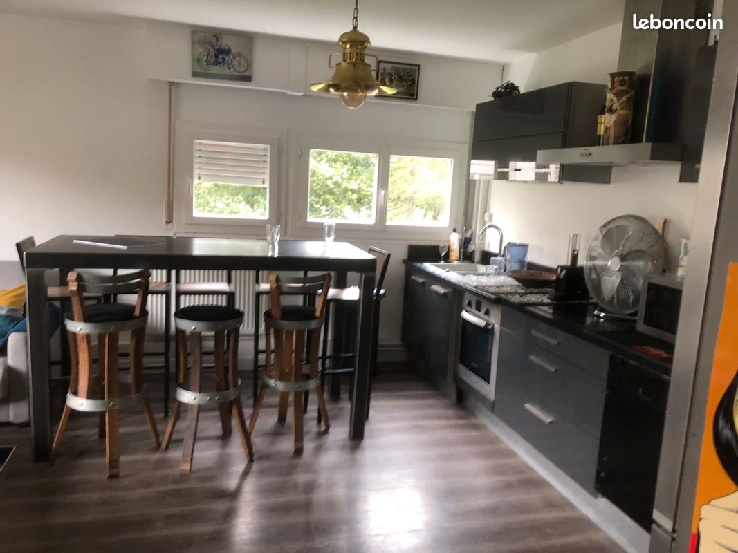 Appartement à vendre, 65m², Courbevoie
