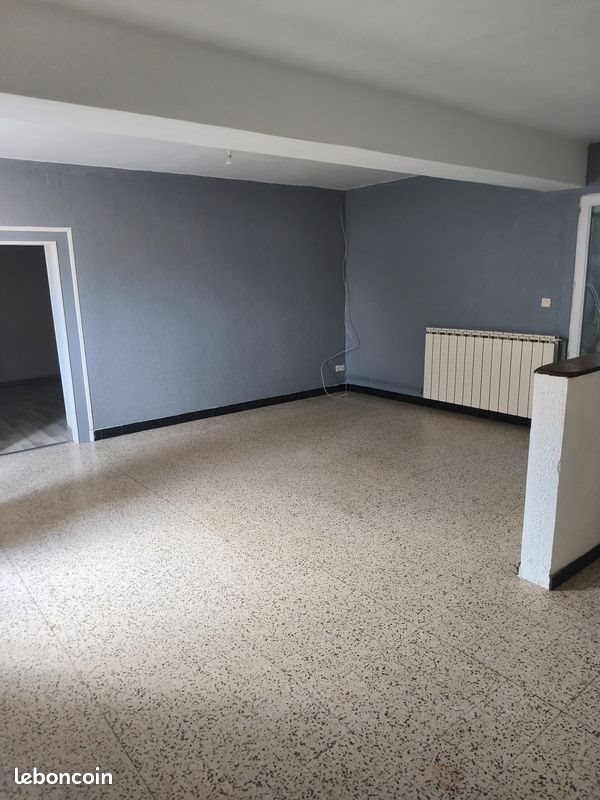 Maison à vendre, 75m², Saint-Parize-le-Châtel