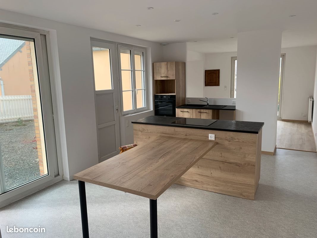 Maison à louer, 105m², Coutances