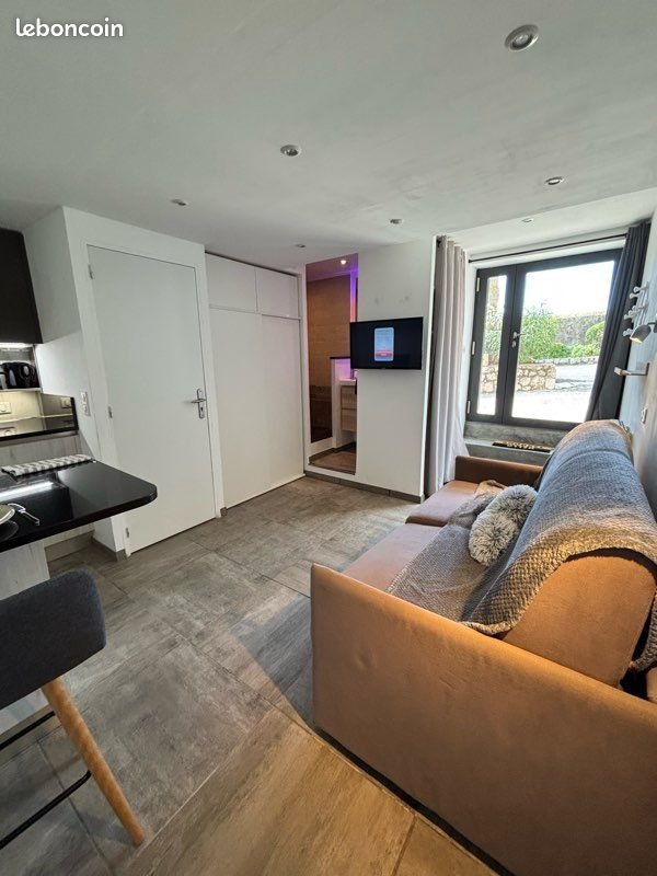 Appartement à louer, 15m², Saint-Jeannet
