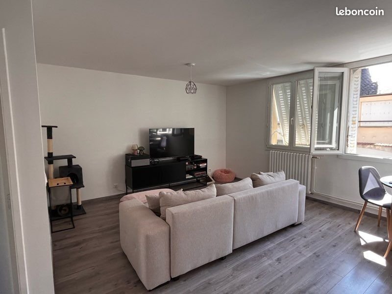 Appartement à louer, 63m², Aurillac