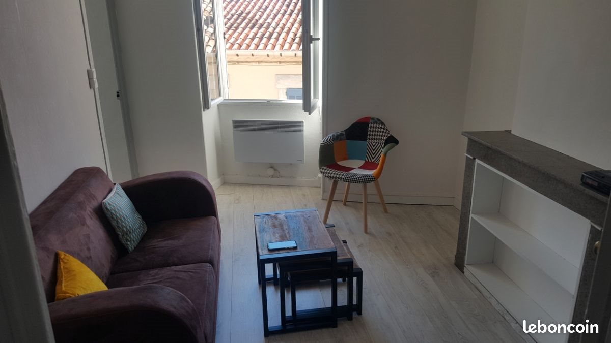 Appartement à louer, 35m², Nîmes