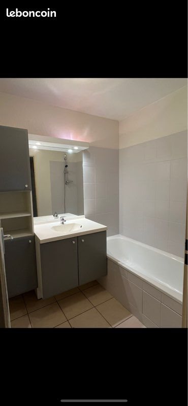 Appartement à louer, 57m², L'Isle-d'Abeau