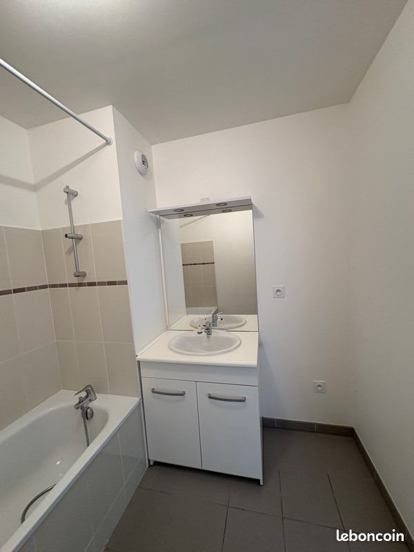 Appartement à louer, 56m², Veigné