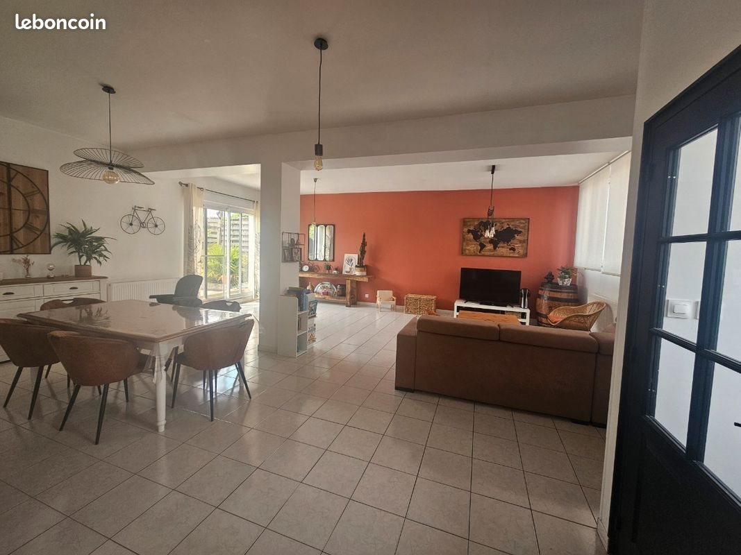 Maison à vendre, 119m², Saint-Quentin