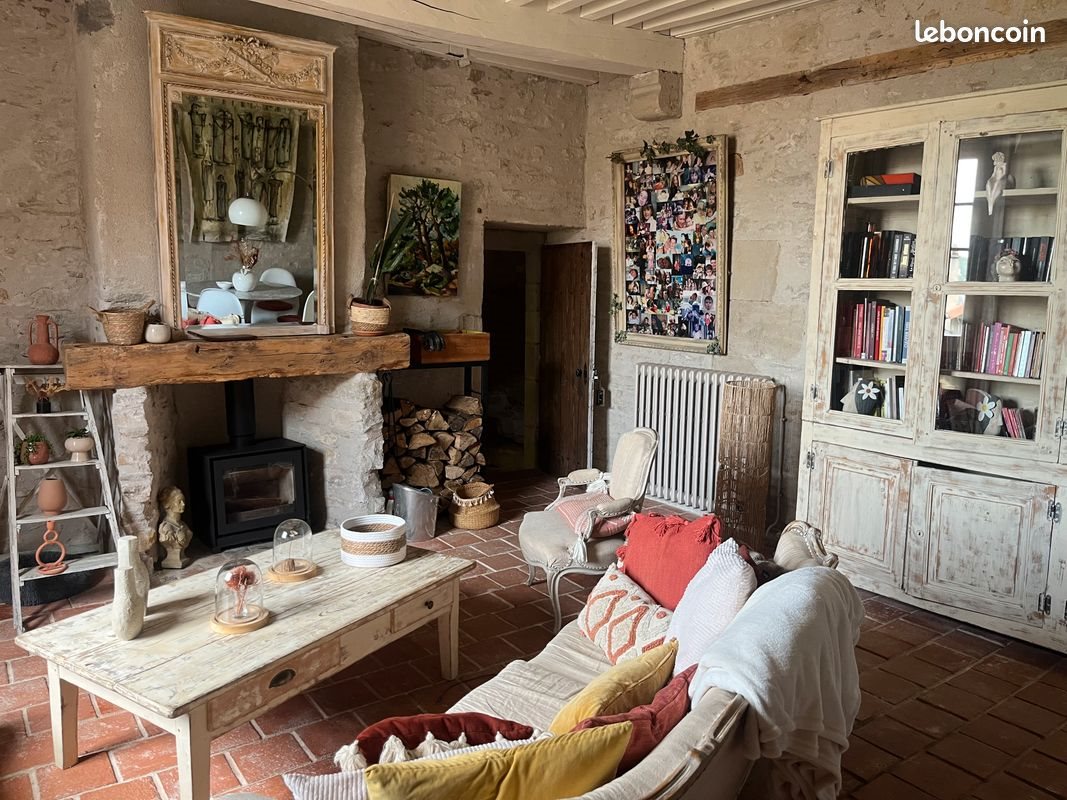 Maison à vendre, 240m², Aigueperse
