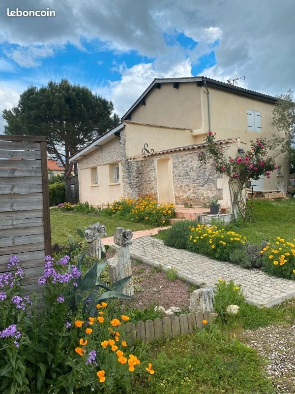 Maison à louer, 110m², Saint-Girons-d'Aiguevives