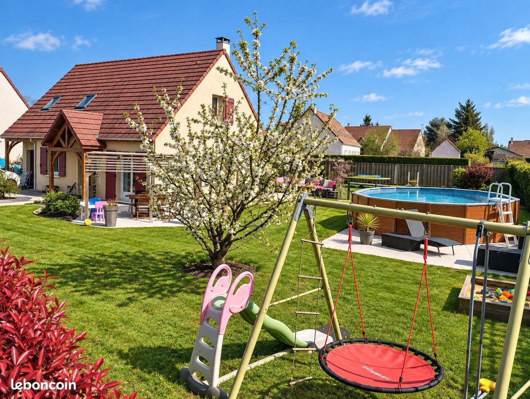 Maison à louer, 108m², Abondant