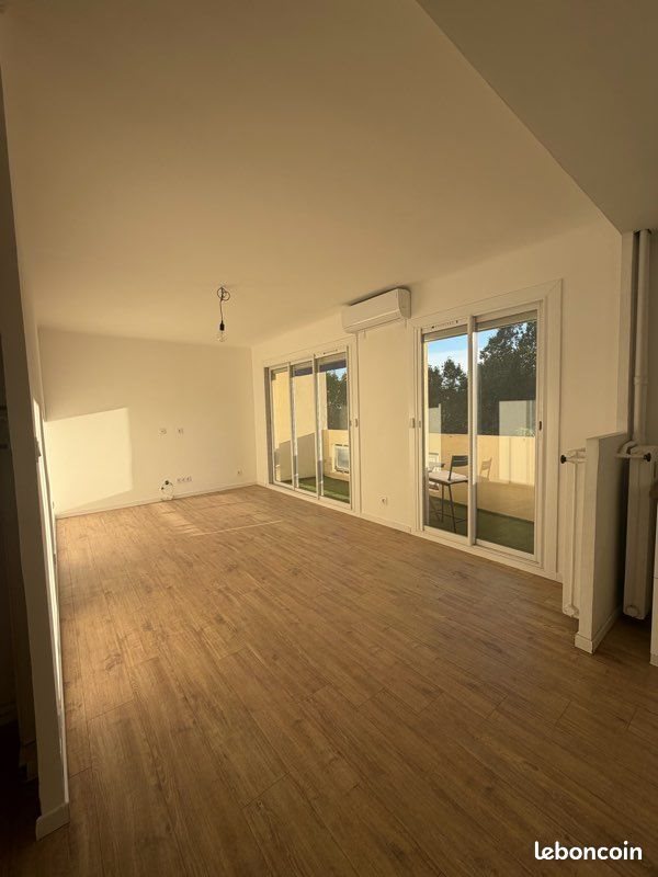 Appartement à louer, 54m², Toulon