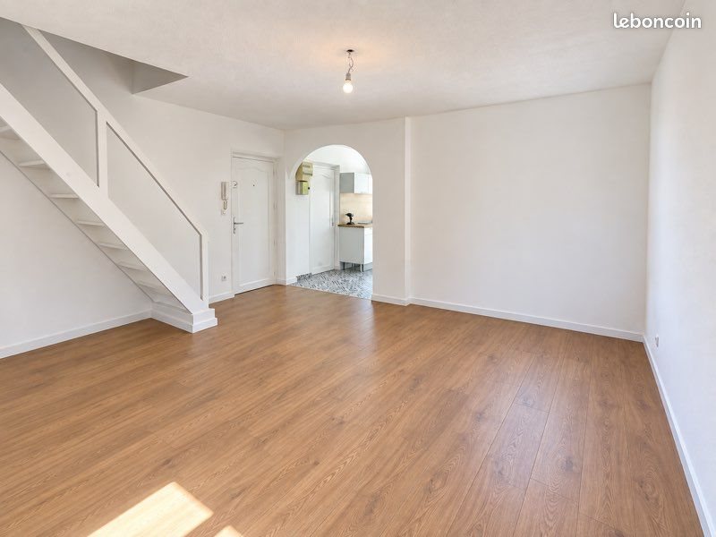 Appartement à louer, 50m², Cuers