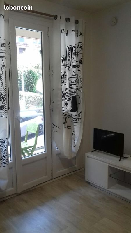 Appartement à louer, 19m², Aurillac